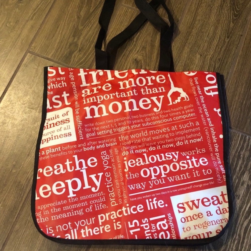 lululemon shopping bag